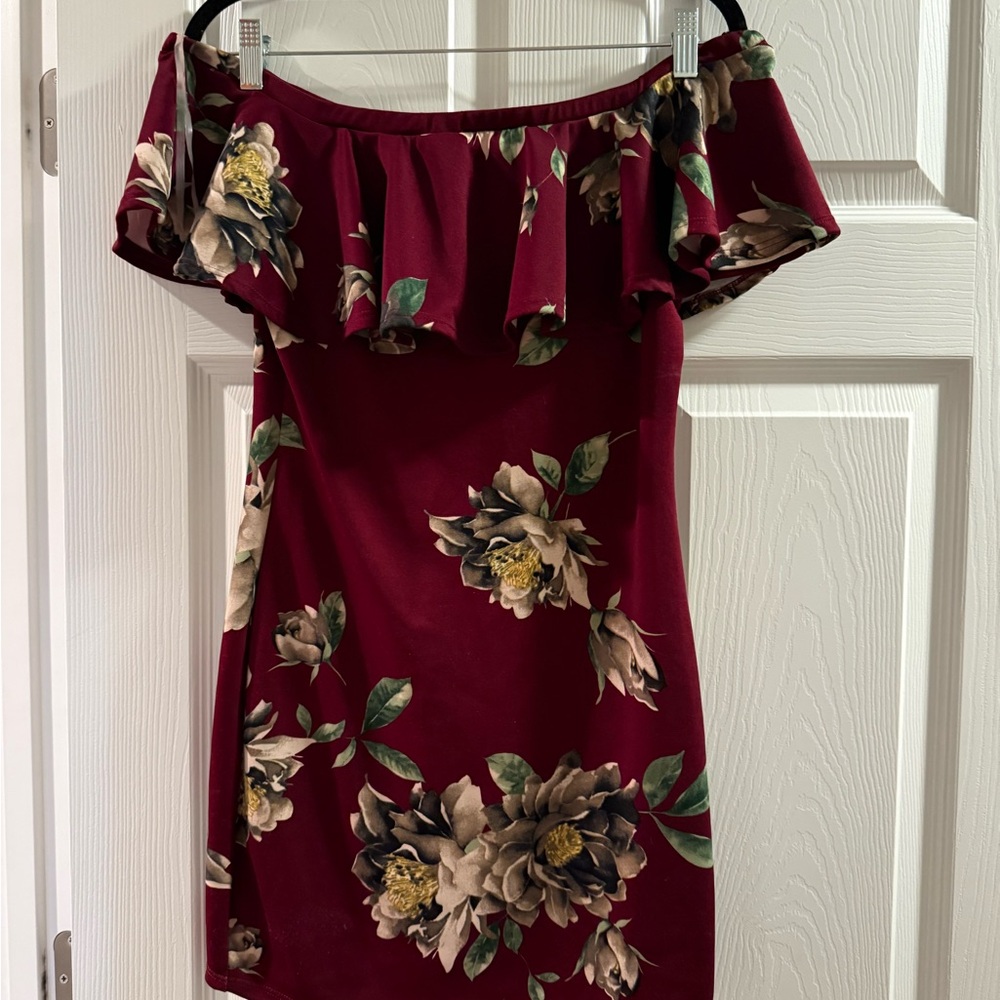 Floral Off-Shoulder Dress in Red